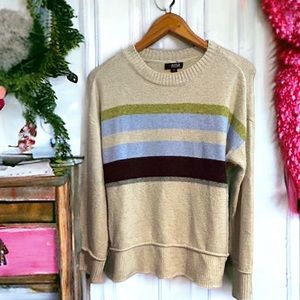 Cute Light Knit Pullover Sweater Size M